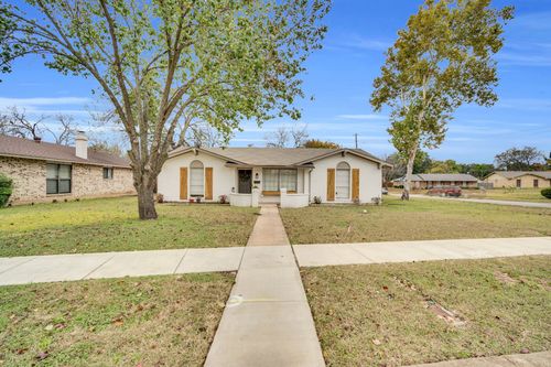 1226 Acton Ct, Duncanville, TX, 75137-3307 | Card Image