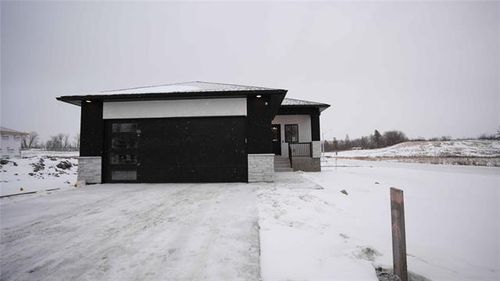 11 Maple Drive, Stony Mountain, MB, R0C3A0 | Card Image