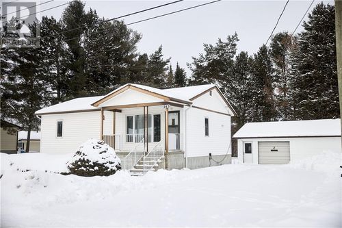 285 Omer St, Chelmsford, ON, P0M1L0 | Card Image