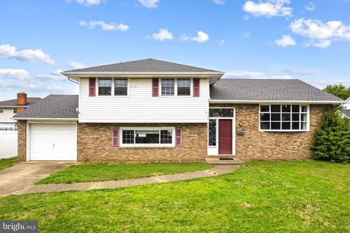 5507 Mansion Blvd, PENNSAUKEN, NJ, 08109-1151 | Card Image