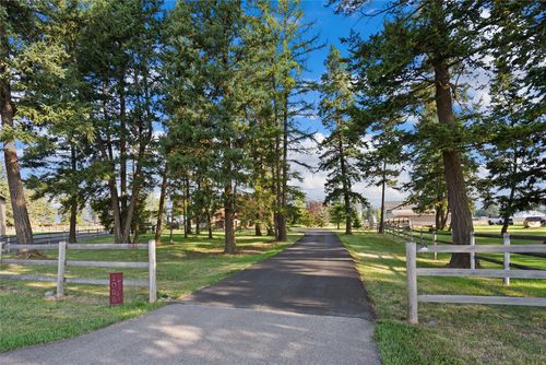 1086 Cowboy Way, Columbia Falls, MT, 59912-9068 | Card Image
