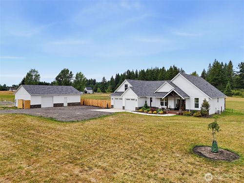 14909 Martinson Rd Se, Yelm, WA, 98597-9139 | Card Image