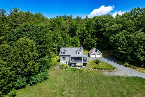 553 Bragg Hill Rd, Fairlee, VT, 05045-4405 | Card Image