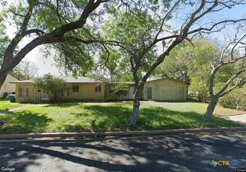 407 Wisteria Ave, Victoria, TX, 77901-3231 | Card Image