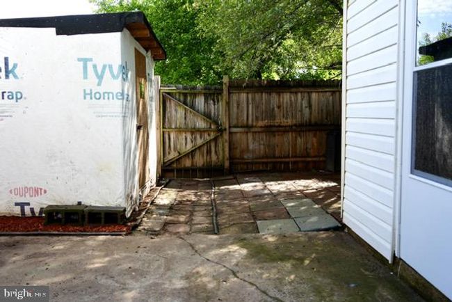 7851 W Point Ct, Townhouse with 3 bedrooms, 3 bathrooms and null parking in MANASSAS VA | Image 26