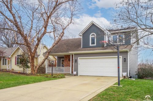 909 Joseph Dr, Lawrence, KS, 66049-3256 | Card Image