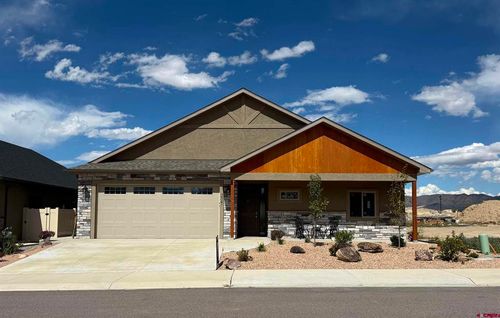 3341 Kestrel Loop, Montrose, CO, 81401-7454 | Card Image