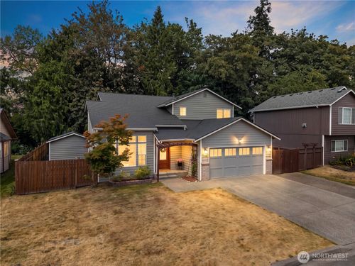 20108 44th Dr Ne, Arlington, WA, 98223-4723 | Card Image