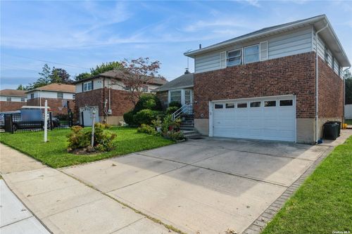 2168 Jackson Place, North Bellmore, NY, 11710 | Card Image