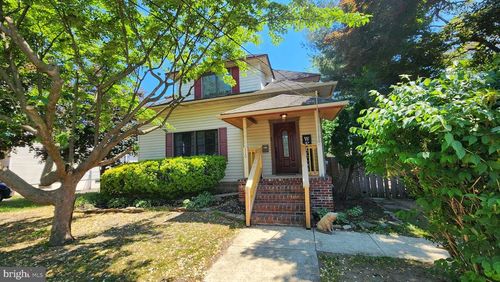 110 Lake Ave, GLENDORA, NJ, 08029-1116 | Card Image