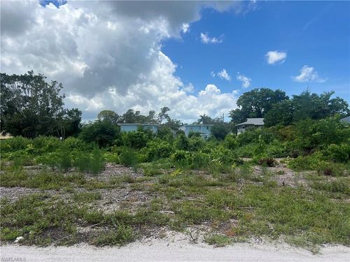 4211 Mariner Ln, BONITA SPRINGS, FL, 34134 | Card Image