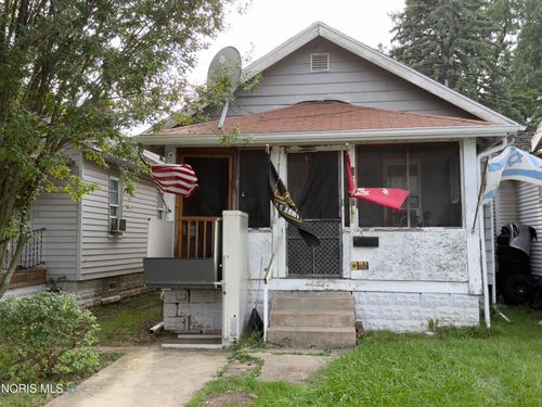 2815 E St, Toledo, OH, 43608-2144 | Card Image
