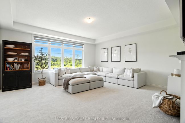 82 Calypso Ave, House other with 5 bedrooms, 4 bathrooms and 2 parking in Minesing ON | Image 11