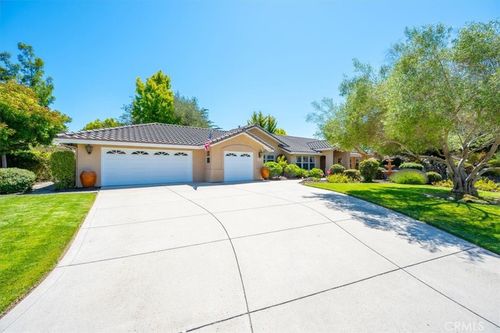 660 Shelter Ridge Pl, Nipomo, CA, 93444-5720 | Card Image