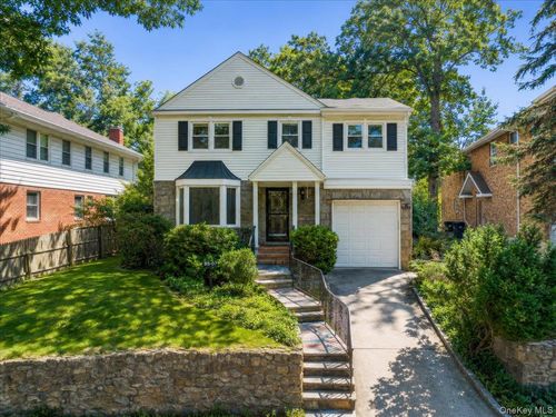 8507 Avon Street, New York, NY, 11432 | Card Image