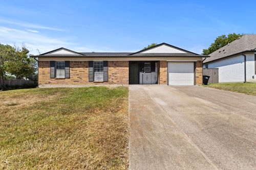 1449 Eastside Dr, Mesquite, TX, 75149-6216 | Card Image