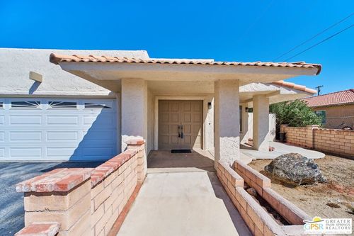 66042 10th St, Desert Hot Springs, CA, 92240-2308 | Card Image