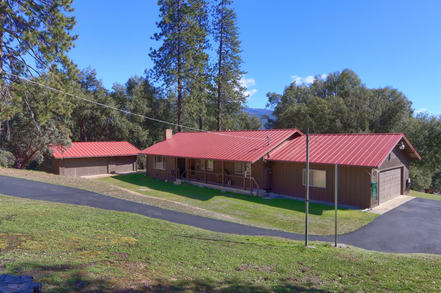 Residential in Mariposa 3