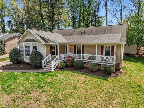 1611 Maple Ridge Ct, Greensboro, NC, 27455-9204 | Card Image