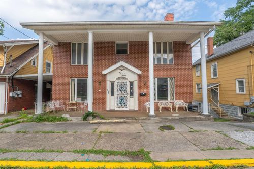 213 Mclane Avenue, Morgantown, WV, 26505 | Card Image