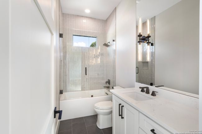 118 Obscure Way, House other with 4 bedrooms, 5 bathrooms and null parking in Spring Branch TX | Image 23