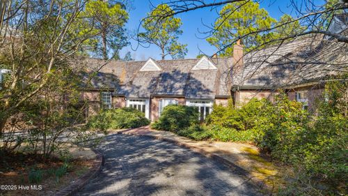 175 Hearthstone Rd, Pinehurst, NC, 28374-7096 | Card Image