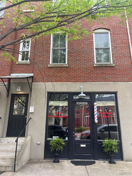 3245 Domain St, Saint Charles, MO, 63301-8252 | Card Image