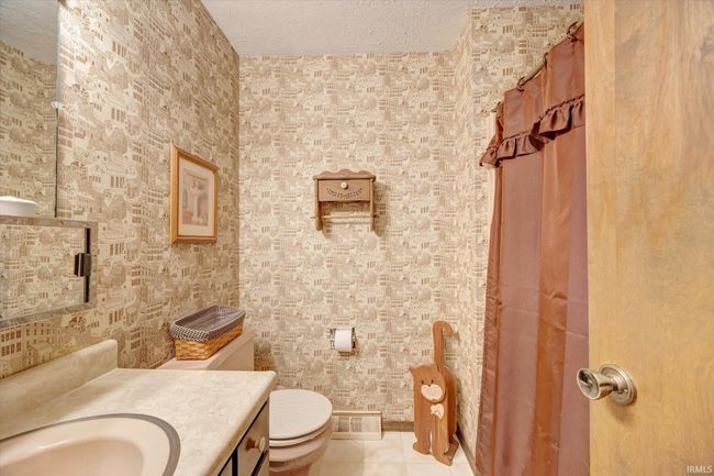 600 Forest Dr, House other with 3 bedrooms, 3 bathrooms and null parking in Bloomfield IN | Image 11