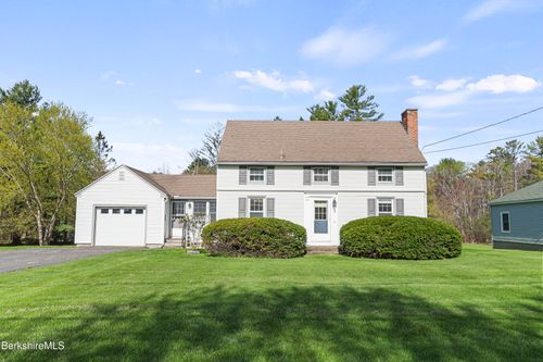 194 Eleanor Rd, Pittsfield, MA, 01201-5834 | Card Image