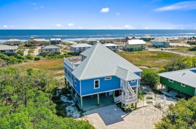 8840 Dolphin Lane, House other with 3 bedrooms, 3 bathrooms and null parking in Gulf Shores AL | Image 2