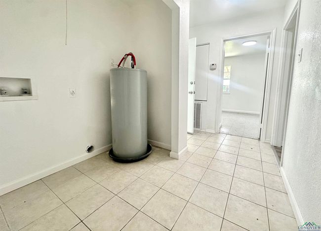 1435 Tom Smith Rd, House other with 3 bedrooms, 2 bathrooms and null parking in Harleton TX | Image 13