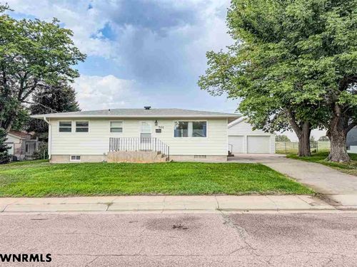 701 Jefferson St, Kimball, NE, 69145-1810 | Card Image