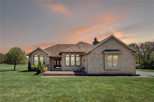 85 Bennett Dr, Indiana, PA, 15701-3664 | Card Image