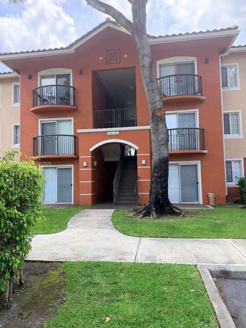 305-4195 N Haverhill Rd, West Palm Beach, FL, 33417-8322 | Card Image
