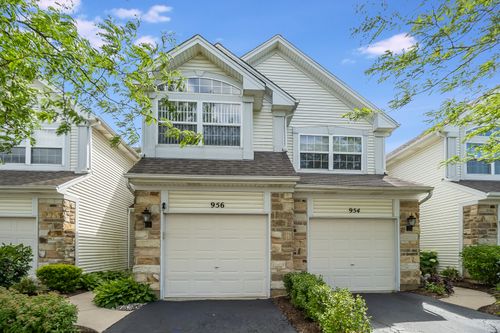 956 Mesa Dr, Lake In The Hills, IL, 60156-4924 | Card Image