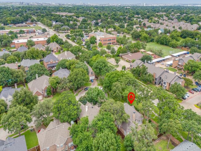 View of property location with nearby suburban area | Image 31