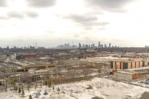 1510-35 Brian Peck Cres, East York, ON, M4G0A5 | Card Image