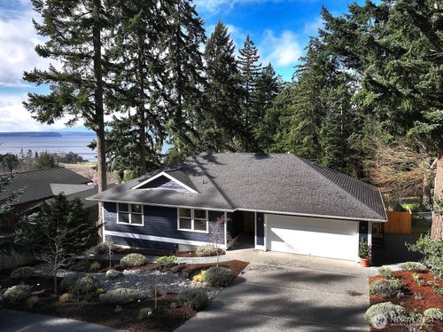 5938 Sundown Ln, Freeland, WA, 98249-9726 | Card Image