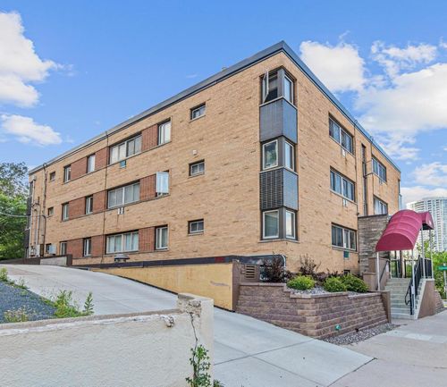 unit-201-1800 Lasalle Ave, Minneapolis, MN, 55403-3612 | Card Image
