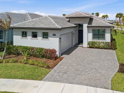 8695 Sw Cantante Way, Port St Lucie, FL, 34987-4007 | Card Image