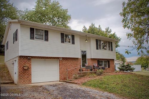 654 Plum St, New Berlin, PA, 17855-8007 | Card Image