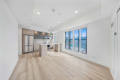 402-484 Spadina Ave, Toronto, ON, M5S0E4 | Card Image