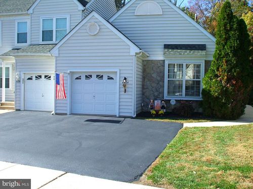 4224 Chatham Cir, UPPER CHICHESTER, PA, 19014-3002 | Card Image