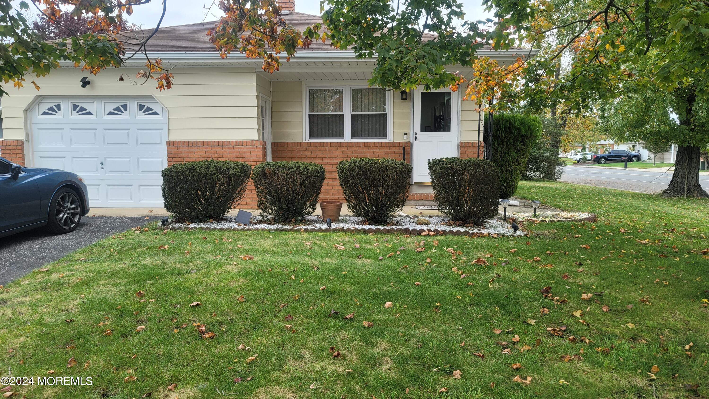 Castle Harbor Dr, Toms River, NJ 08757