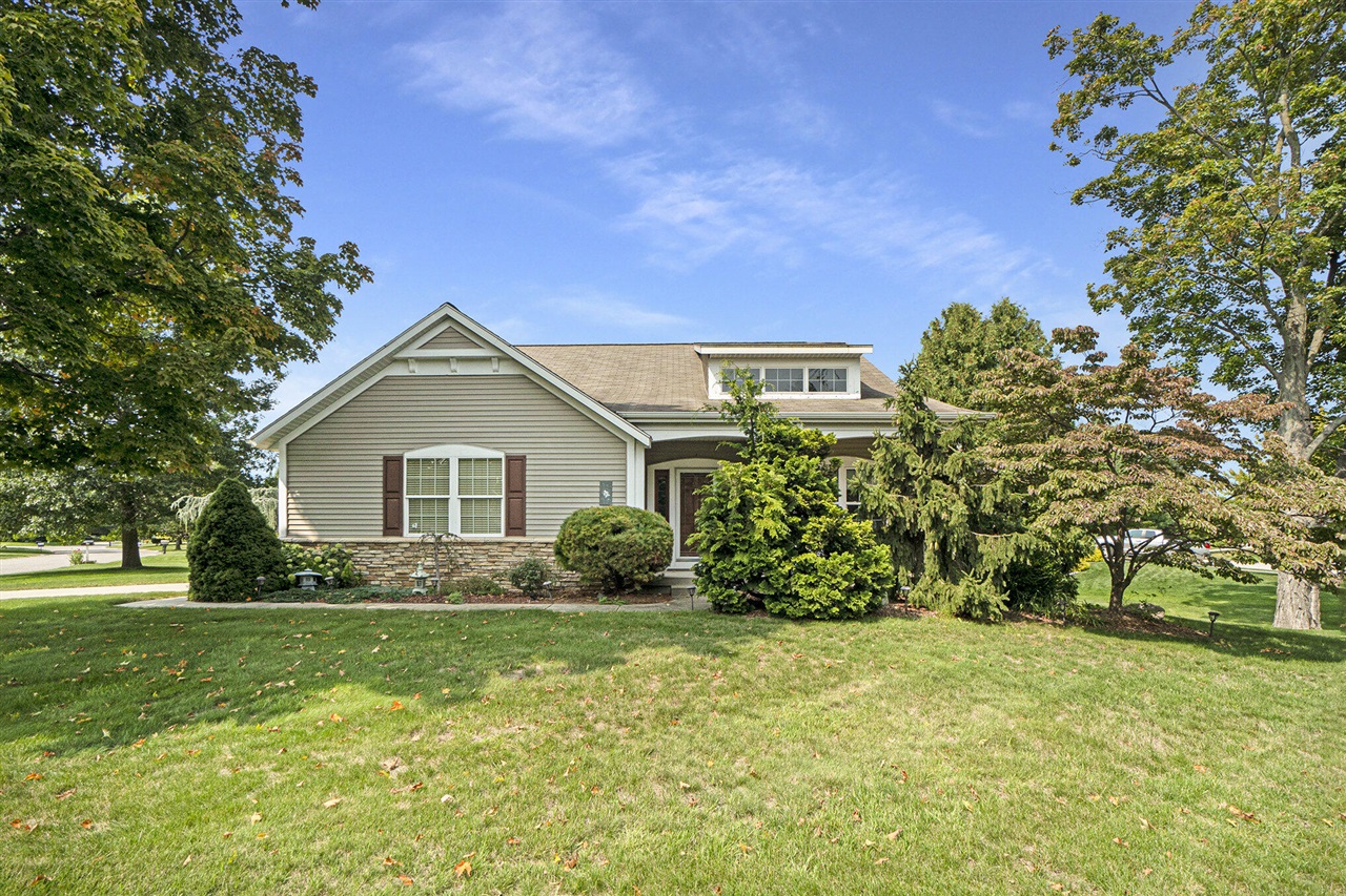 Windflower Way, Norton Shores, MI 49444