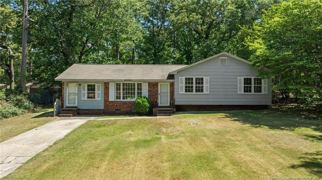 Dashland Dr, Fayetteville, NC 28303