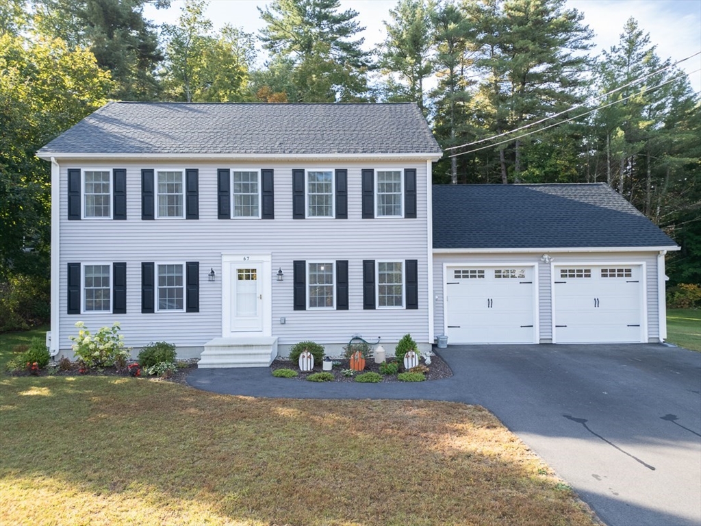 Highland St, Townsend, MA 01469