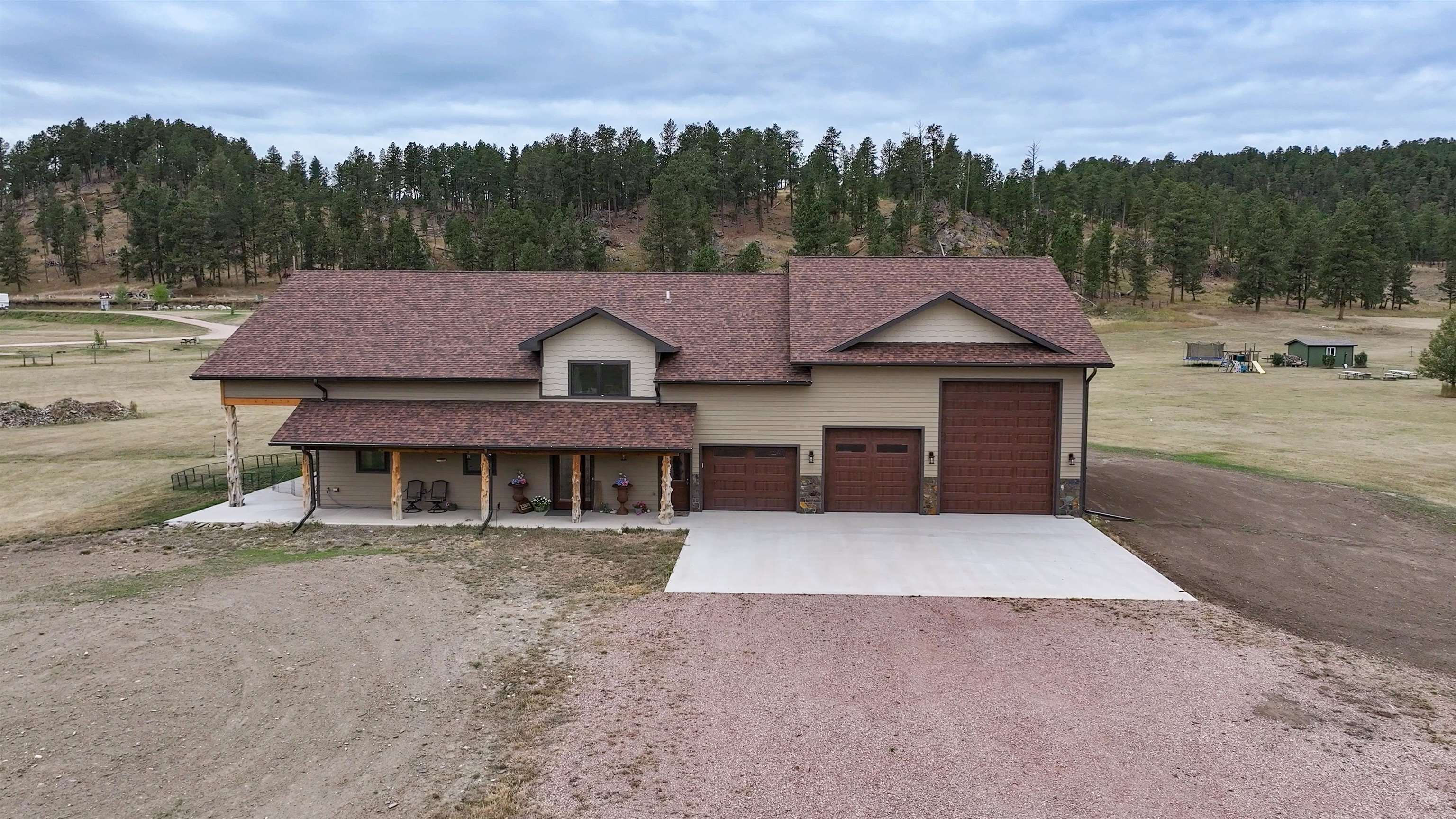 Whaley Ln, Rapid City, SD 57702