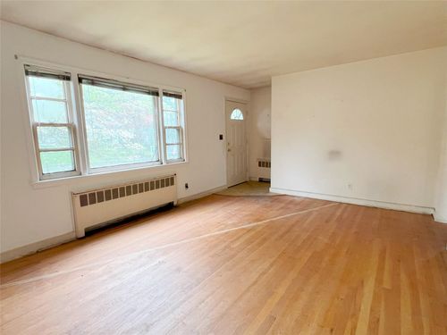 13 Highview Ave, Rye Brook, NY, 10573-3421 | Card Image