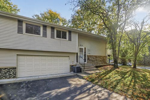 1243 Timbershore Ln, Eagan, MN, 55123-1020 | Card Image